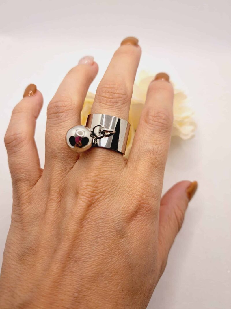 Bague "Anaïs" - Originalité en Acier avec Boule Argentée – Image 2