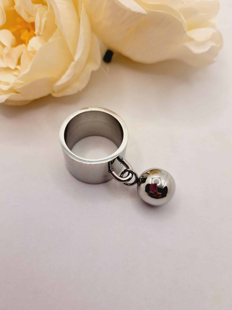 Bague "Anaïs" - Originalité en Acier avec Boule Argentée – Image 5