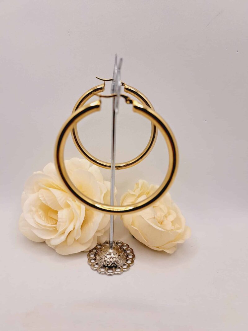 Créole or Madonna – Image 2