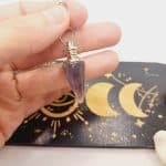Pendule Améthyste en pierre naturelle, chaîne acier inoxydable argenté