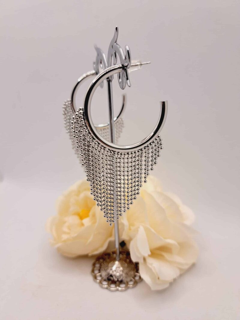 Créole vitali : Éclat argenté, 3cm de diamètre, 7cm de hauteur, une allure unique – Image 3